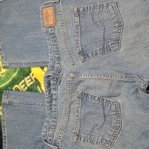 Levi low rise Boot cut jeans